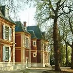 Chateau De L'hermitage Szálloda
