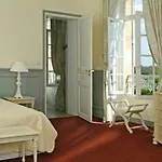 Chateau De L'hermitage 3*
