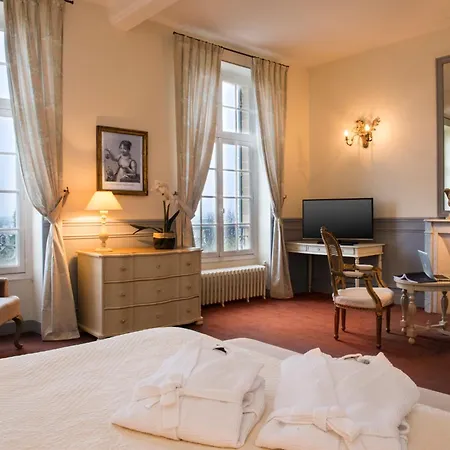 Hotel Chateau De L'hermitage 3*