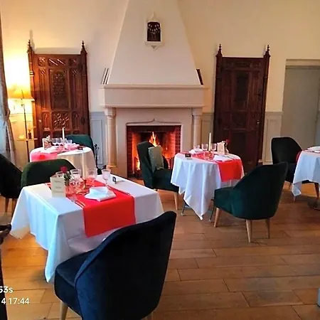 Chateau De L'hermitage 3* بونتواز