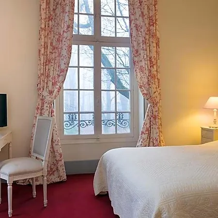 Chateau De L'hermitage