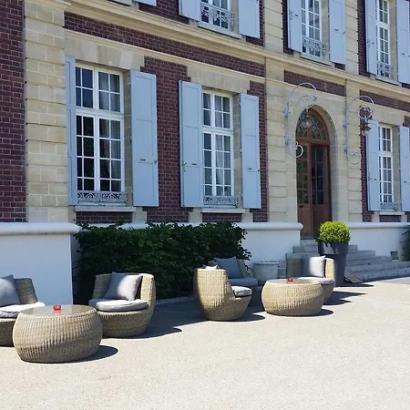 オテル シャトー ド レルミタージュ