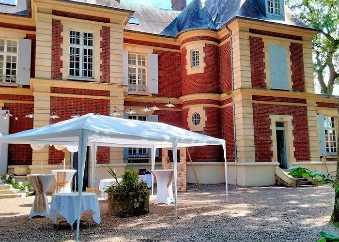 Hotel Chateau De L'hermitage 3*