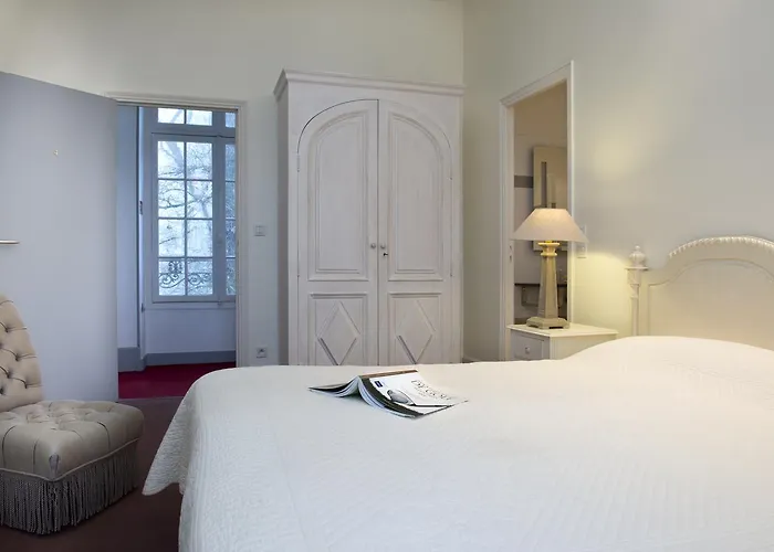 Chateau De L'hermitage